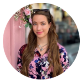 Decorative image: A photo of Georgia - an Apprentice Economist, 2021 Cohort